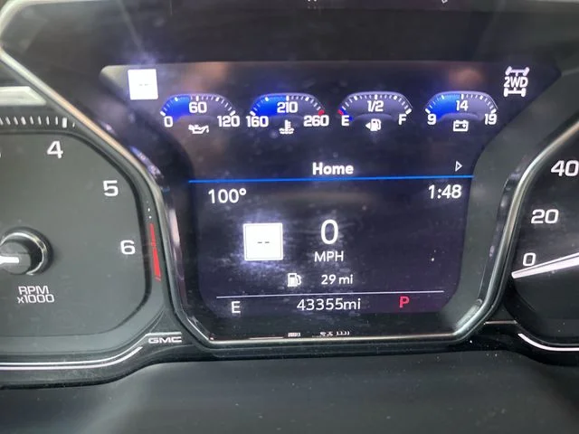 Used 2021 Gray GMC SLT image 16