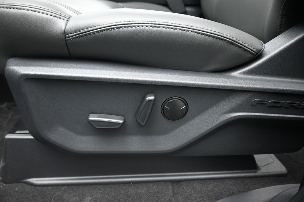 New 2026 Agate Black Metallic Ford Active image 10