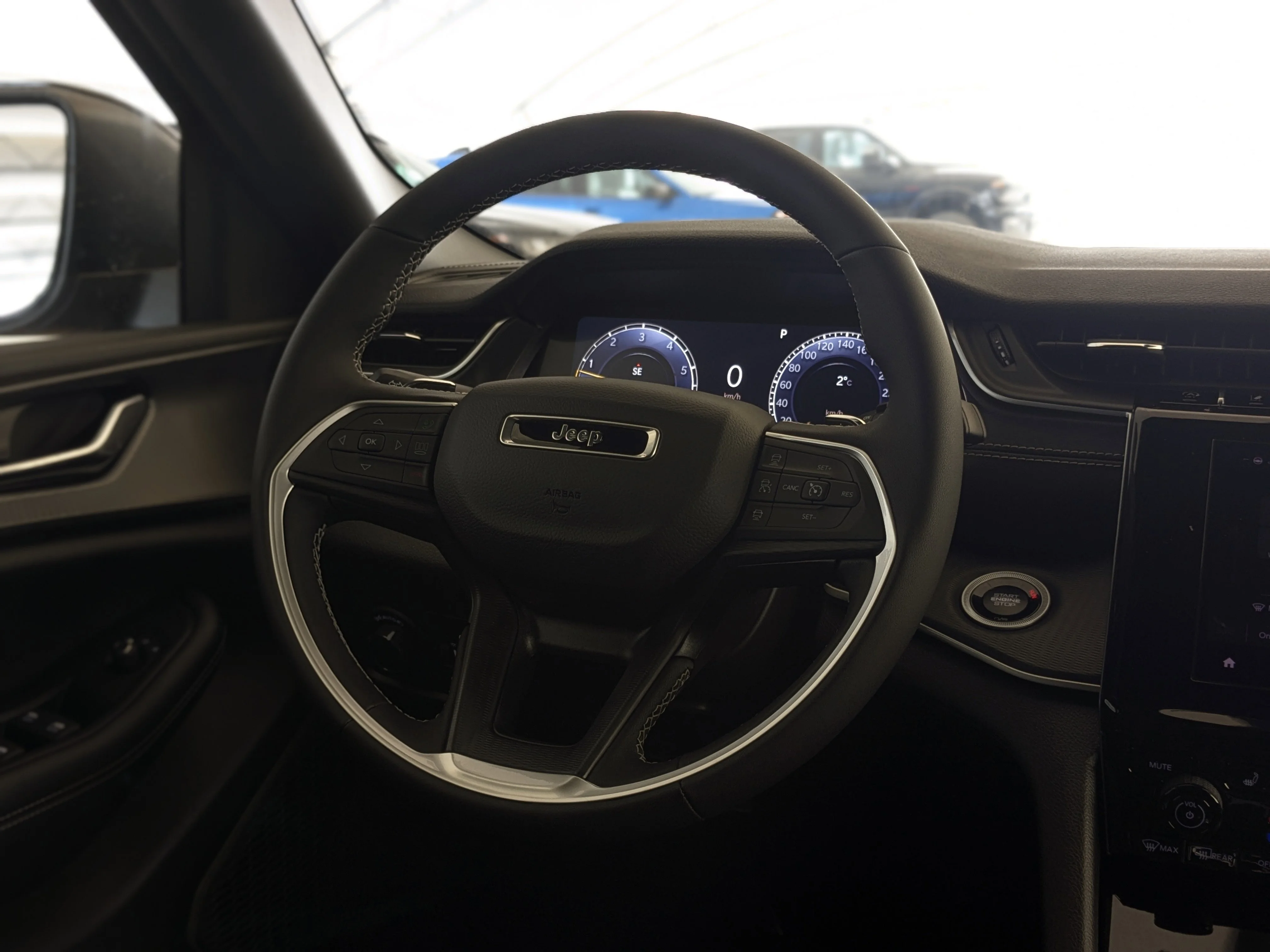 New 2026 Black Jeep Laredo - - Classic Theme - Heated Seats - Heated Steering - Remote Start & tons more! image 15