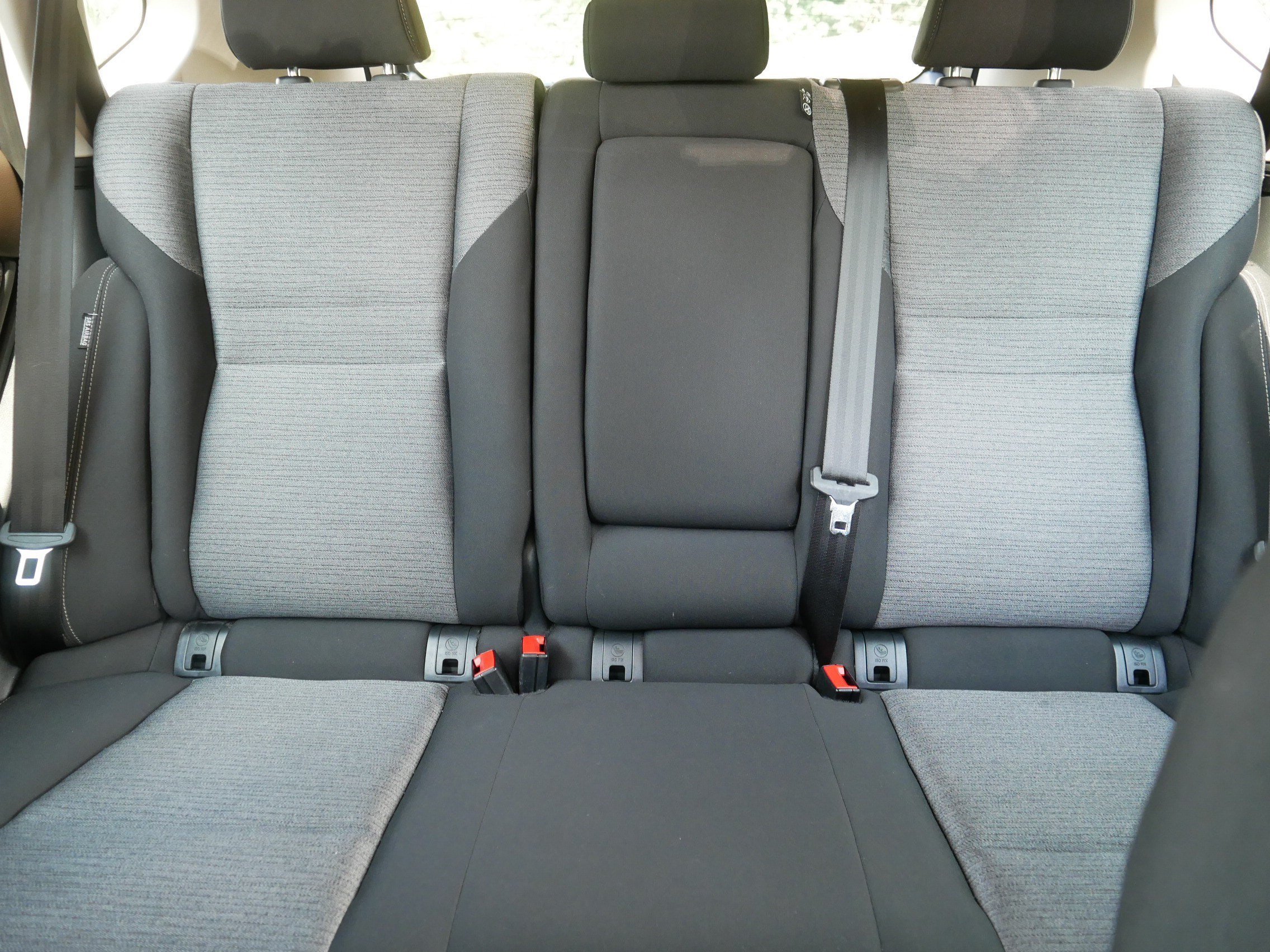 Certified Used 2023 Pearl White Tricoat Nissan SV image 13