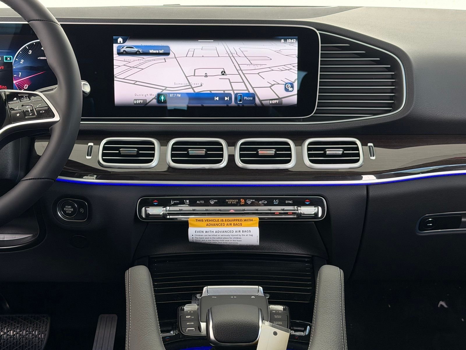 New 2026 Polar White Mercedes-Benz GLE 350 image 9