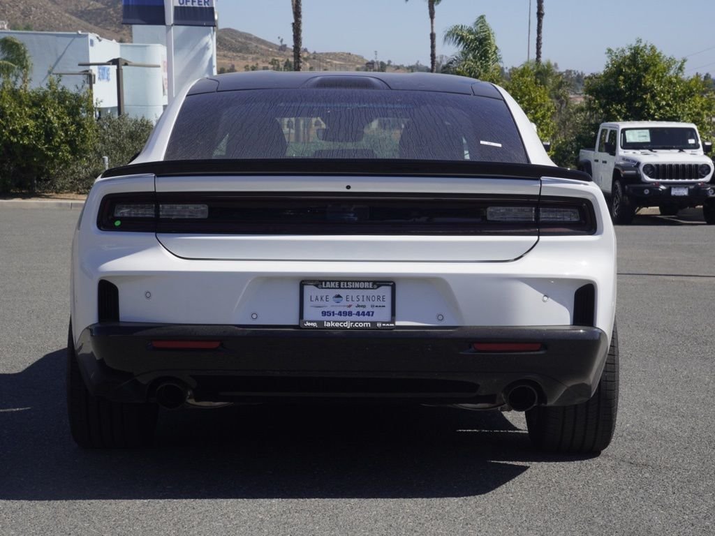 New 2026 White Knuckle Exterior Paint Dodge R/T Scat Pack image 4