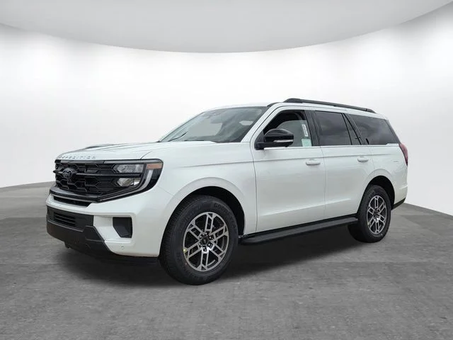 New 2026 Oxford White Ford Active image 4