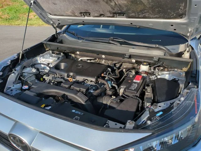 Used 2020 Silver Toyota LE image 33