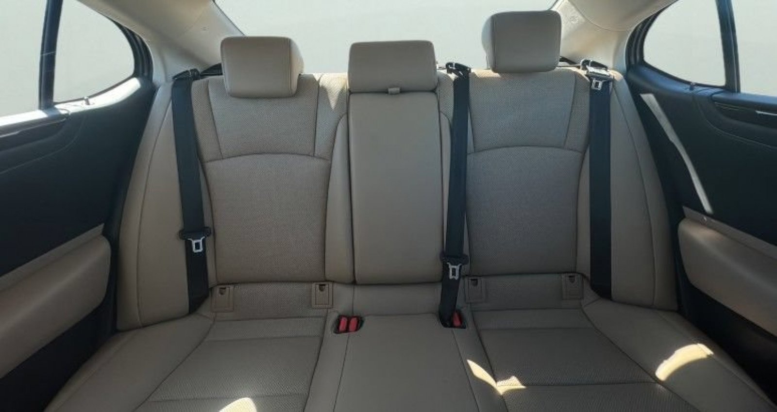 Used 2020 Sunlit Green Lexus ES 350 image 14