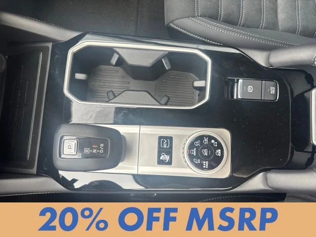 New 2026 Gray Mitsubishi SE image 28