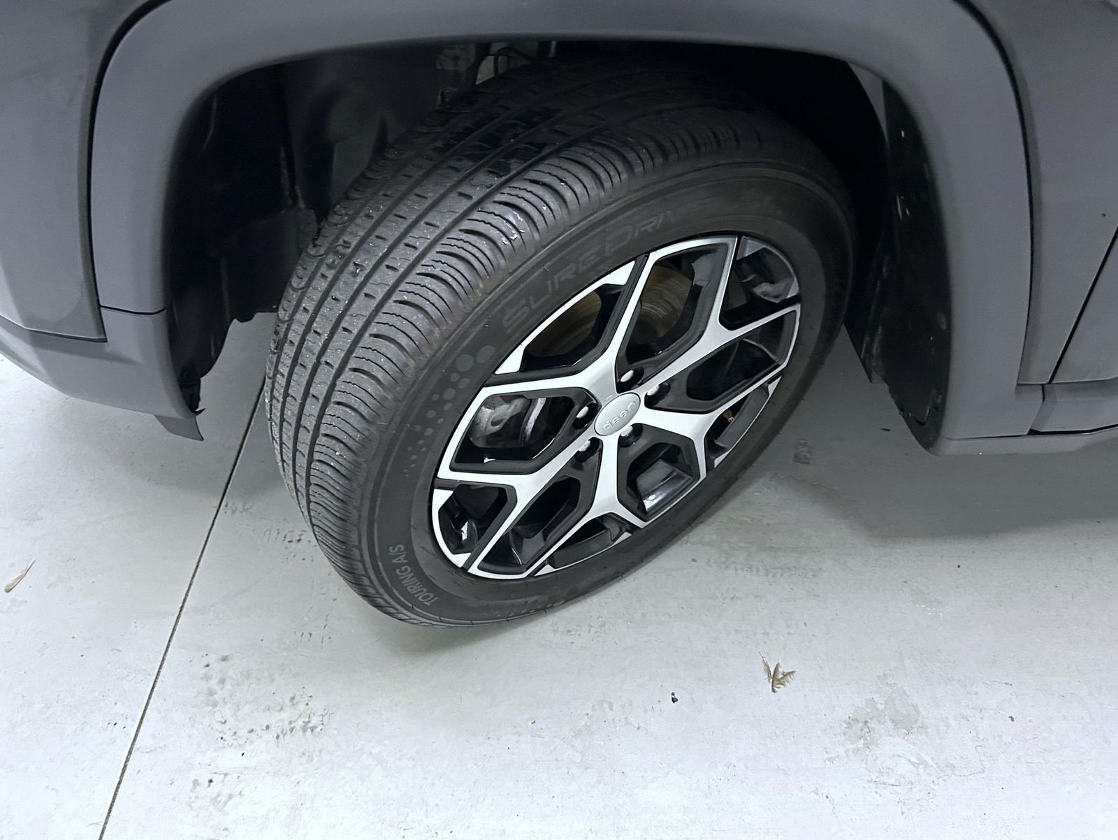 Used 2024 Black Jeep Limited image 23