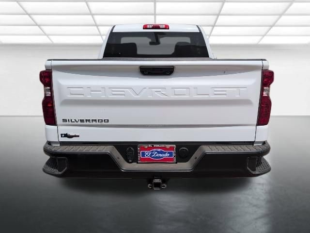 New 2026 Summit White Chevrolet WT image 19