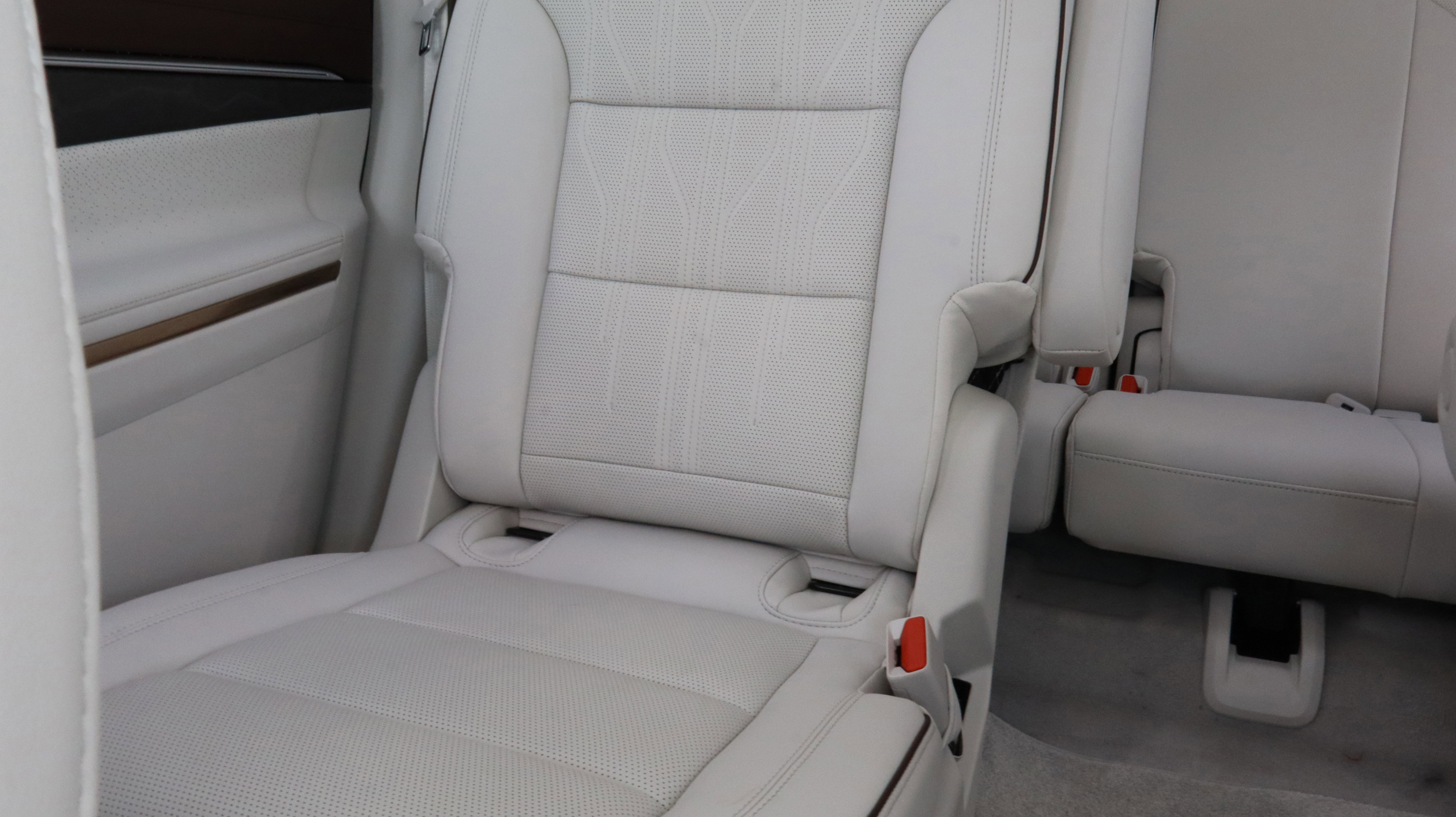 2026 Buick Enclave Avenir - Photo 10