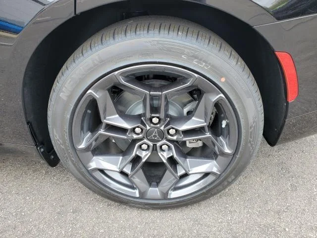 New 2026 Diamond Black Crystal Pearlcoat Dodge R/T image 26
