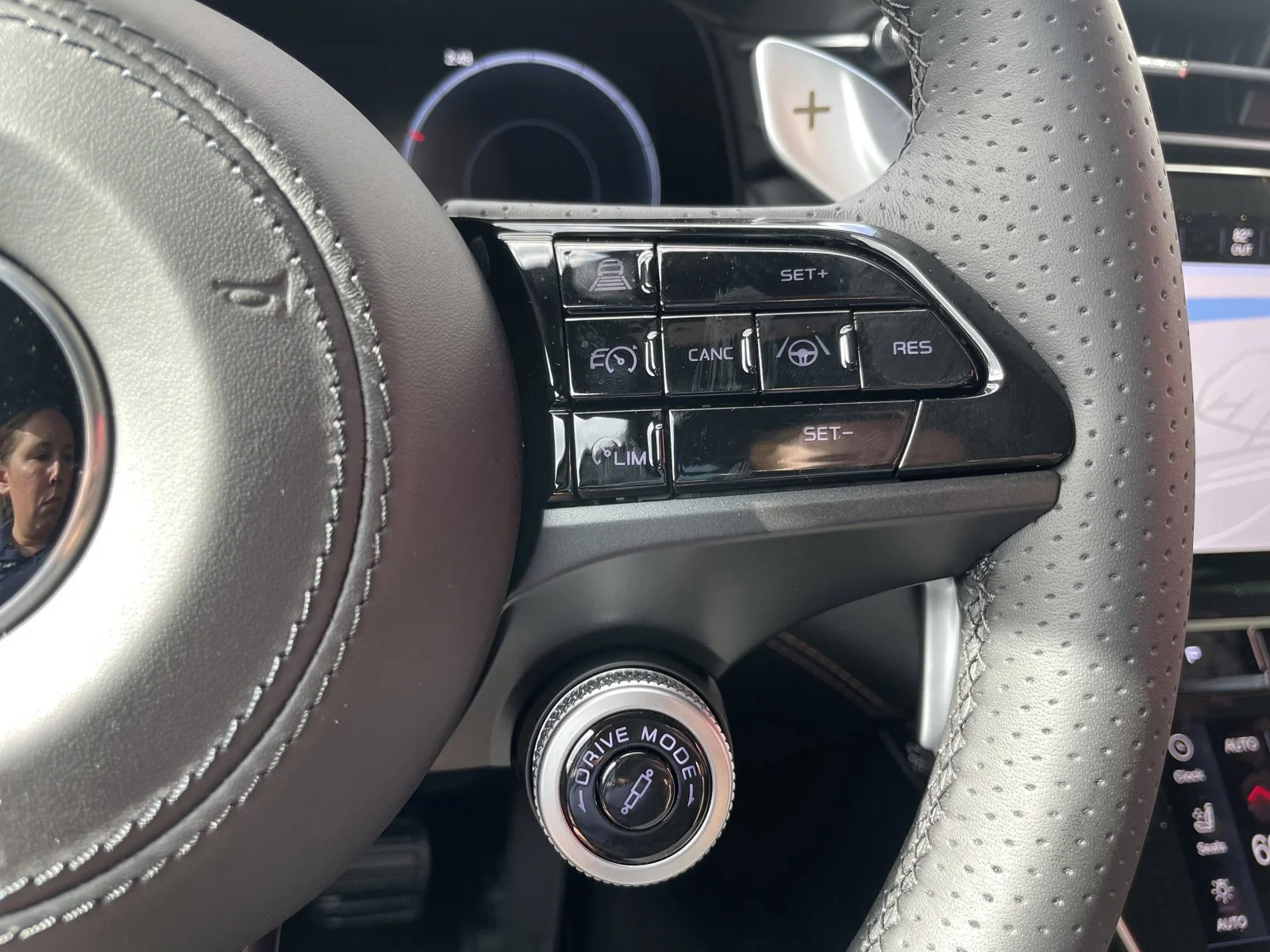 New 2025 NERO TEMPESTA Maserati  image 22