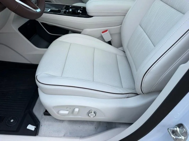 2026 Buick Enclave Avenir - Photo 21