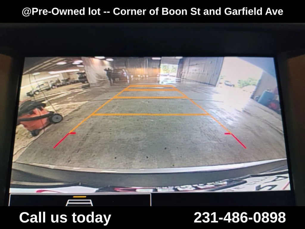 Used 2022 Red Chevrolet LT image 24