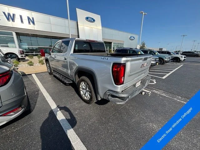 Used 2022 Quicksilver Metallic GMC SLT image 10