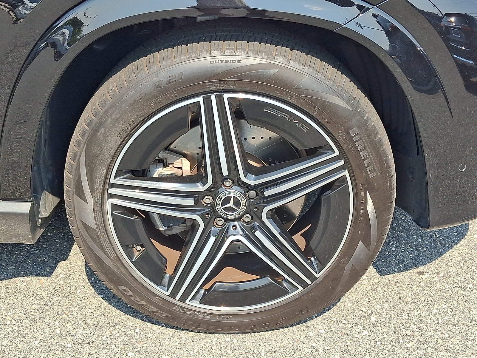 Certified Used 2025 Black Mercedes-Benz 4MATIC® image 8