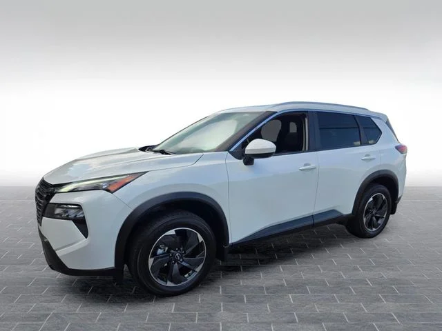 Used 2024 White Nissan SV image 3