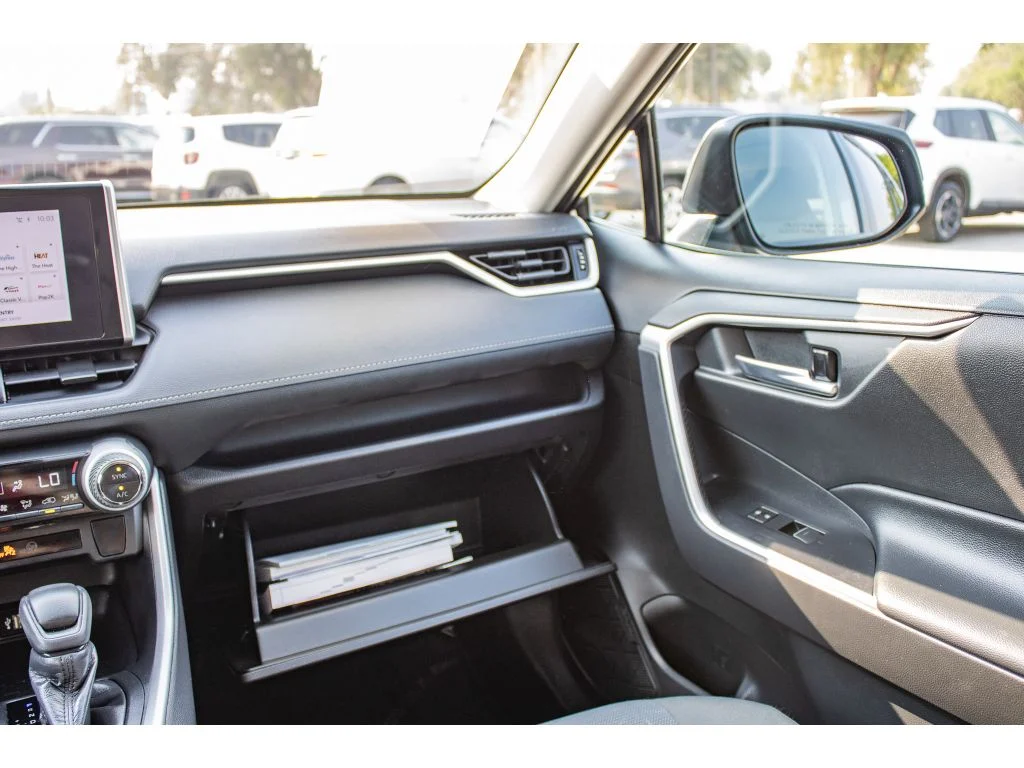 Used 2024 Magnetic Gray Metallic Toyota Hybrid XLE image 49