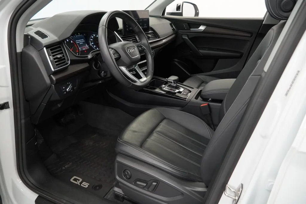 Used 2023 White Audi Premium image 10