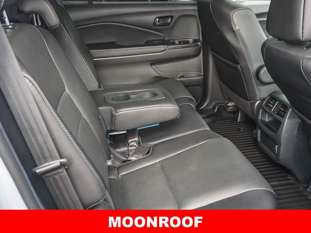 Used 2023  Honda EX-L image 13