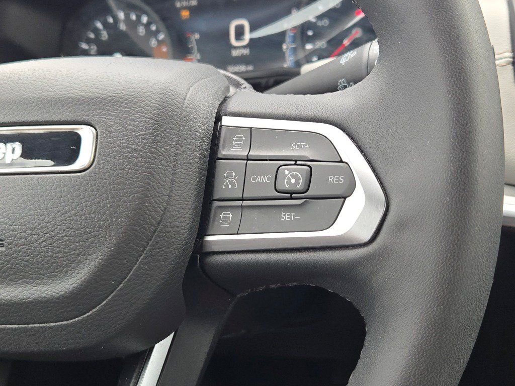 Used 2025 Red Jeep Limited image 28