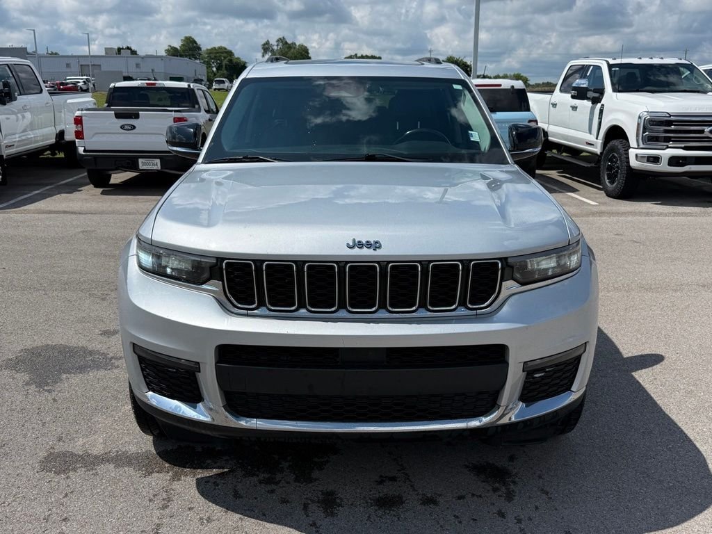 Used 2021 Silver Zynith Jeep Limited image 22