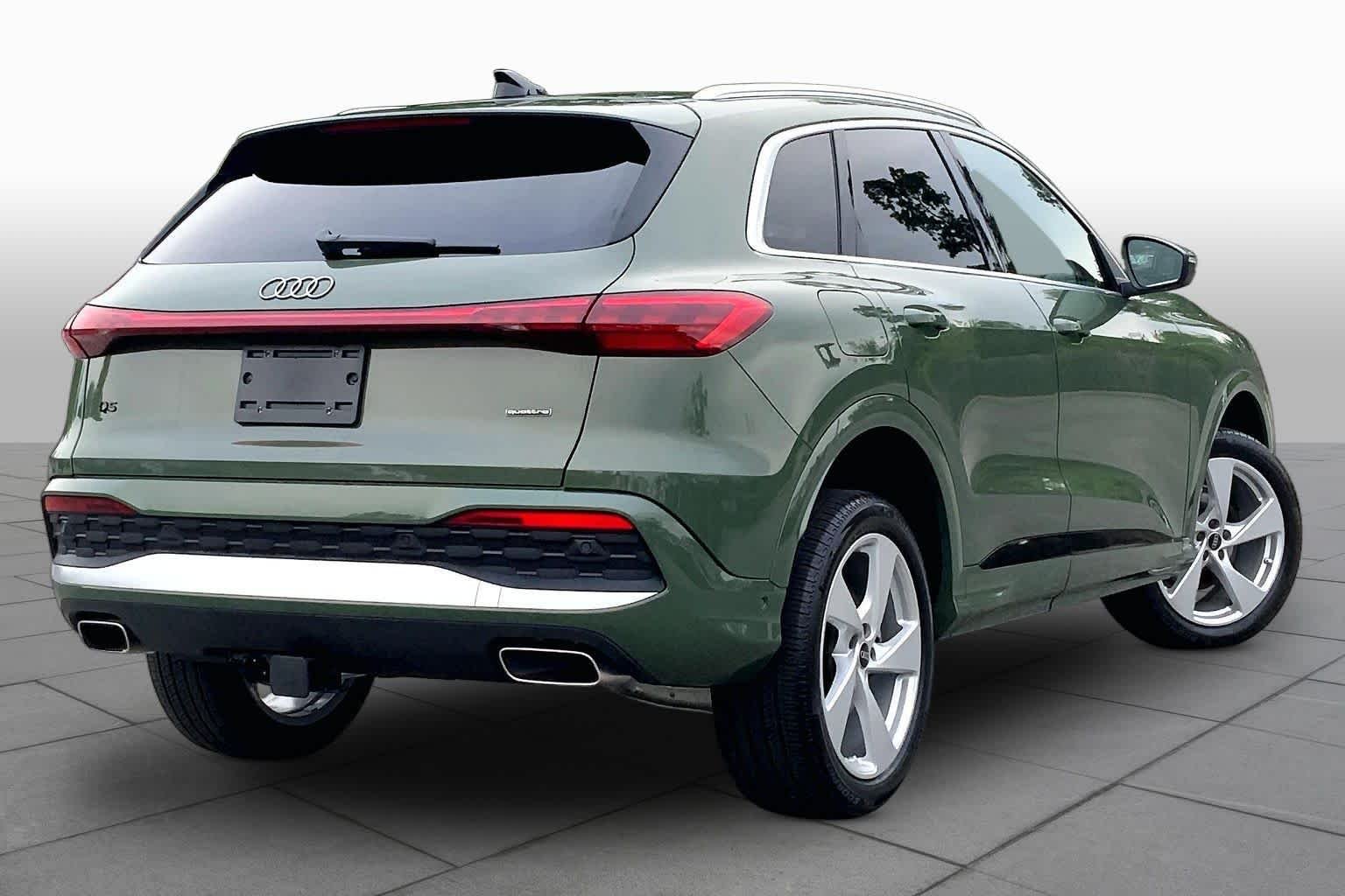 Used 2025 District Green Metallic Audi Premium Plus image 13