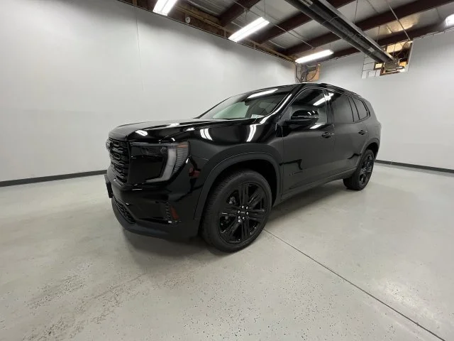 New 2026 Ebony Twilight Metallic GMC Elevation image 4