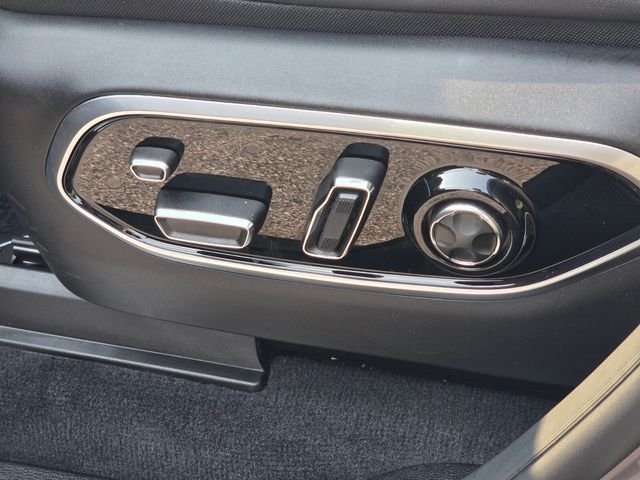 Used 2025 Gray Jeep Overland image 15