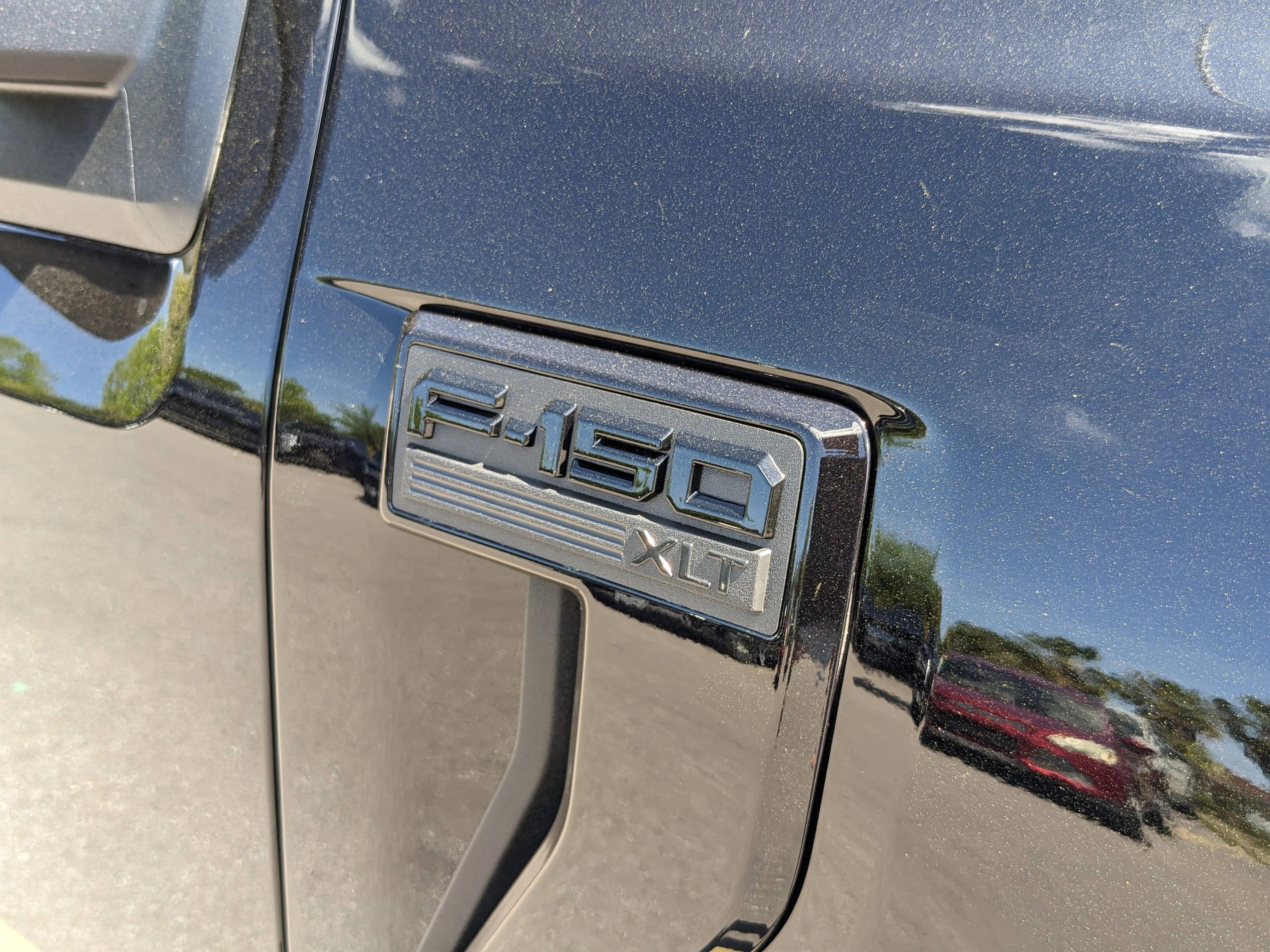 New 2026 Agate Black Metallic Ford XLT image 10