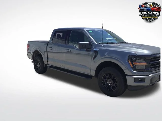 New 2026 Carbonized Gray Metallic Ford XLT image 7