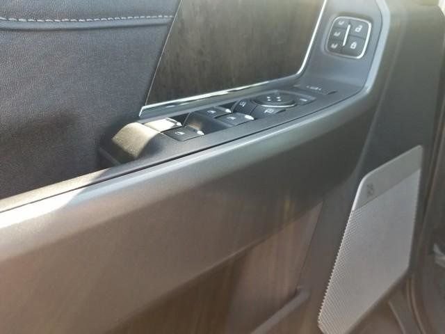 2025 Ford F-350 Super Duty Lariat - Photo 14