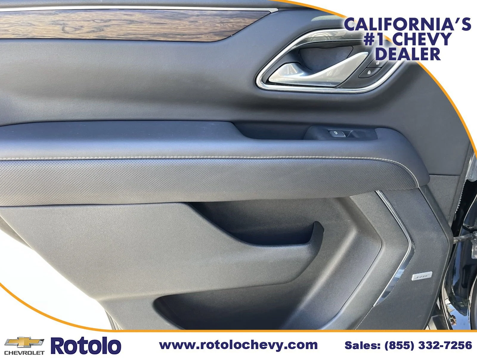 Used 2022 Black Chevrolet Premier 4WD image 16