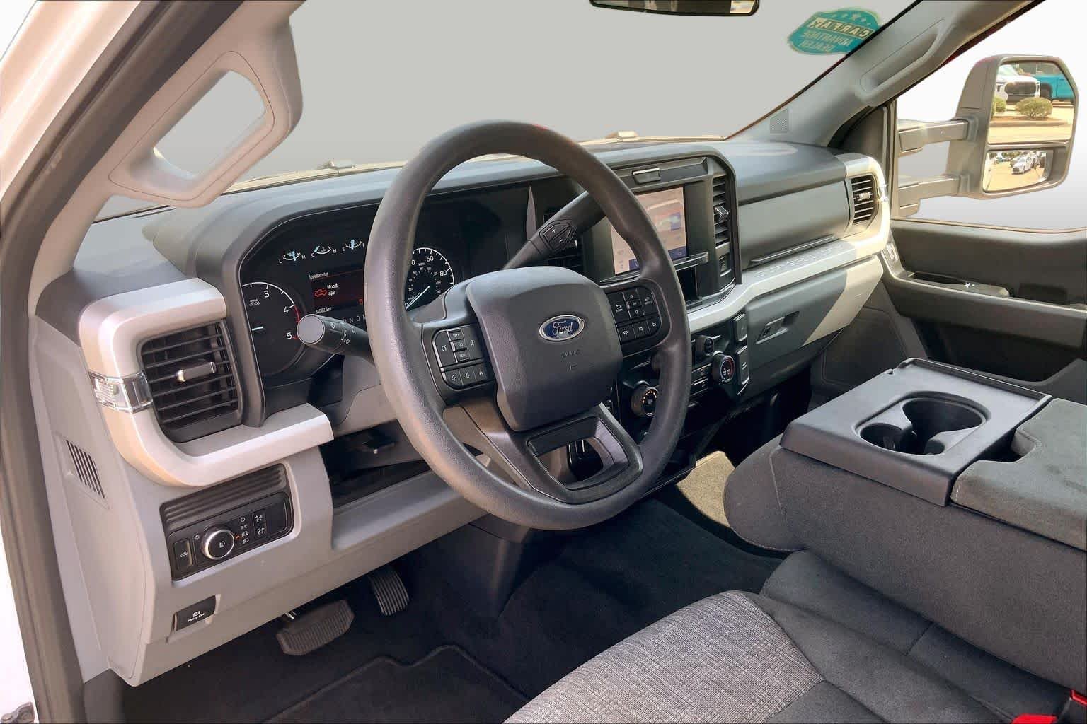Used 2026 Oxford White Ford XLT image 17