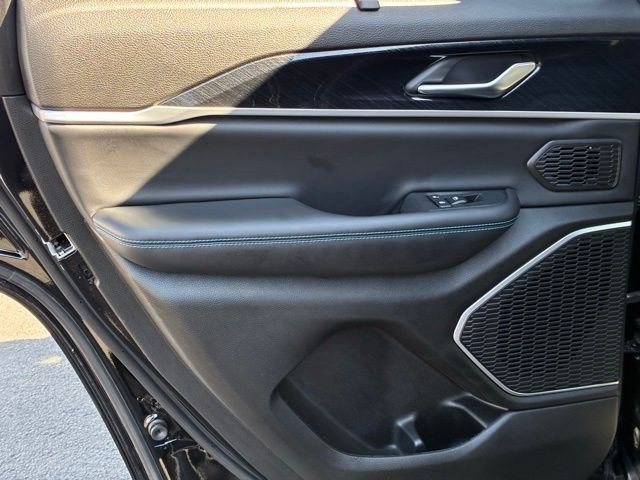 2023 Jeep Grand Cherokee Trailhawk 4xe - Photo 22