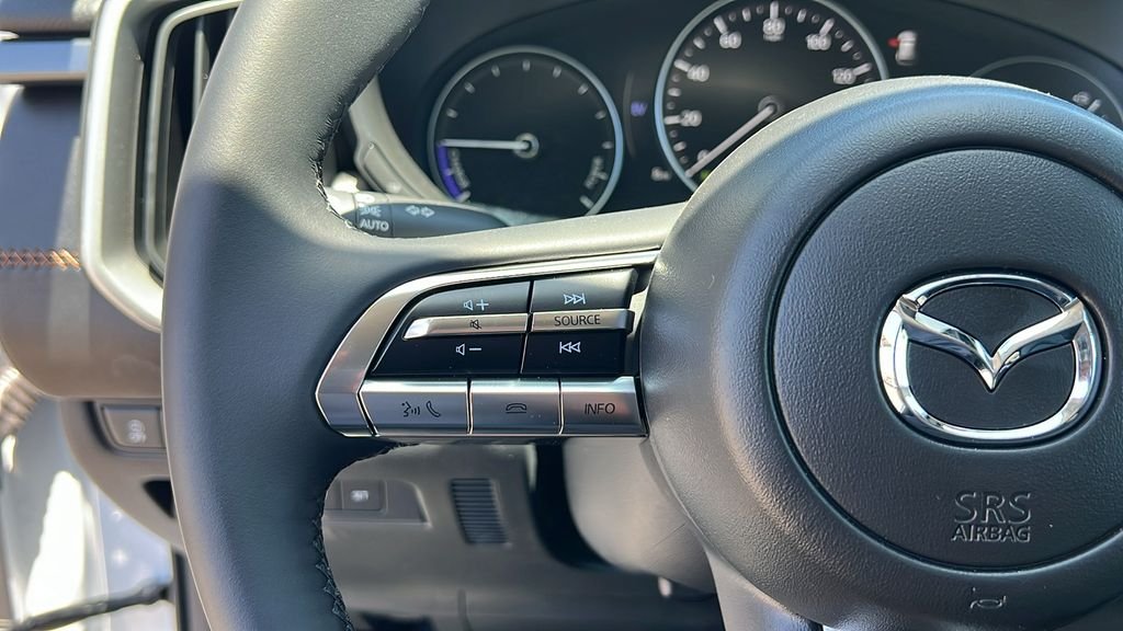 New 2026 Wind Chill Pearl Mazda Premium image 20