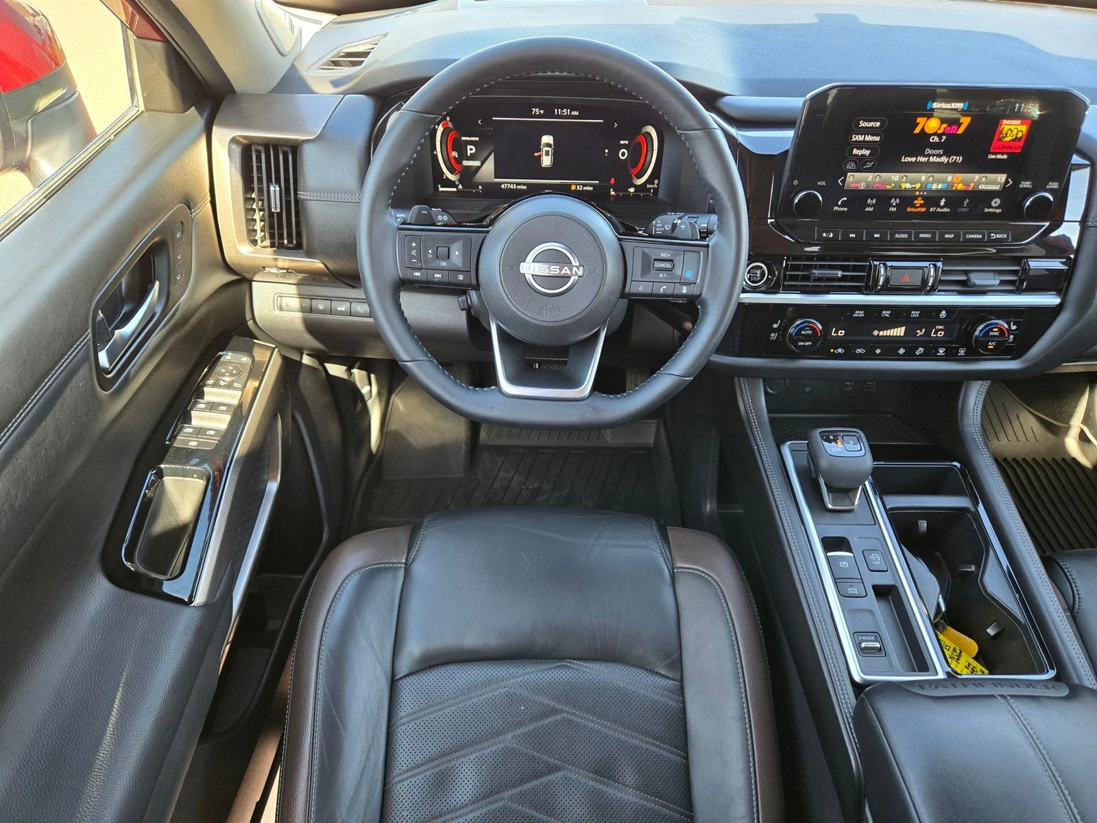 Used 2023 Scarlet Ember Tintcoat Nissan Platinum image 16