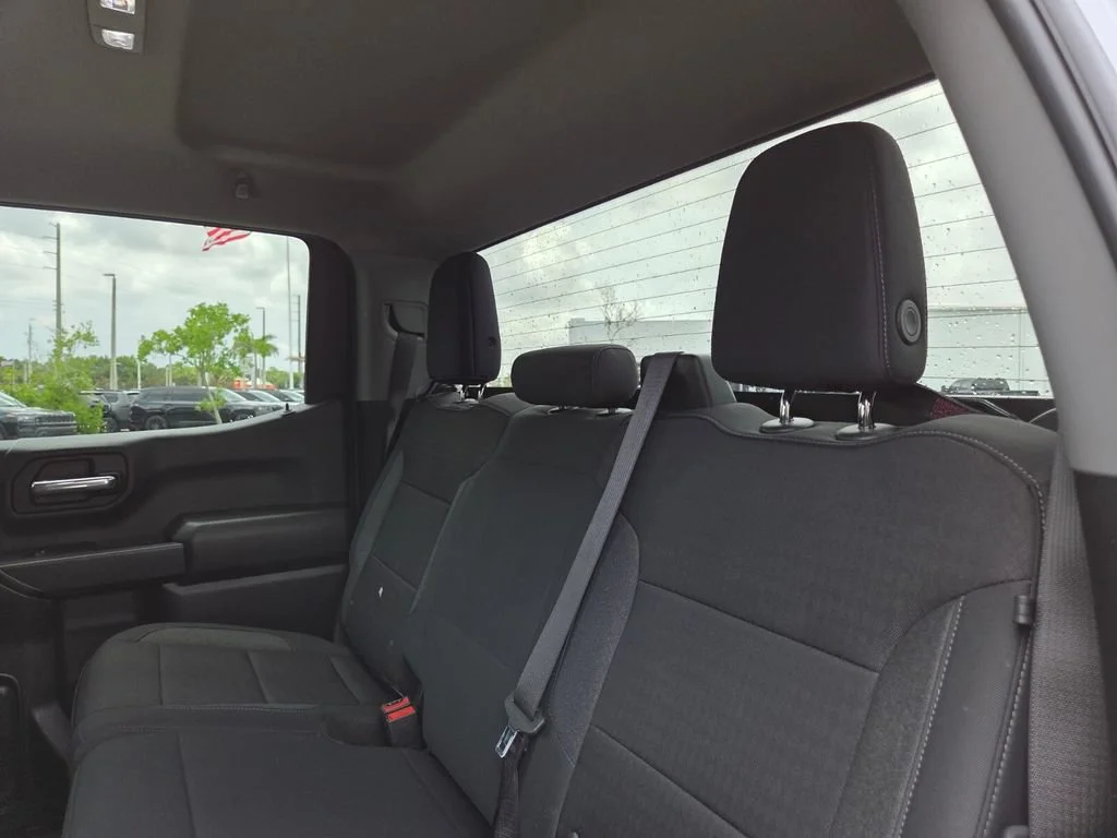 Used 2024 Slate Gray Metallic Chevrolet Custom image 21