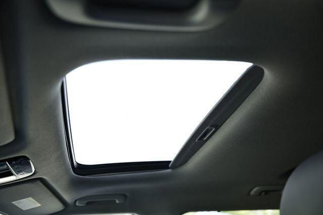2026 Hyundai Santa Fe Limited - Photo 12