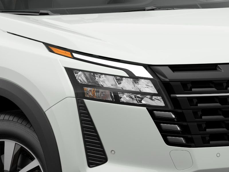New 2026 White Nissan SL image 11