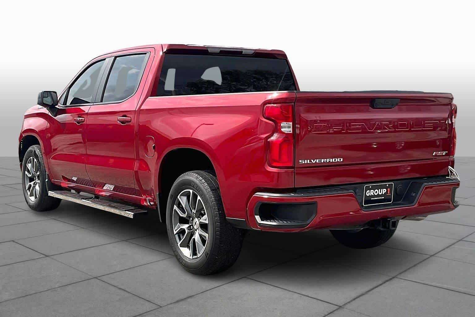 Used 2023 Radiant Red Tintcoat Chevrolet RST image 12