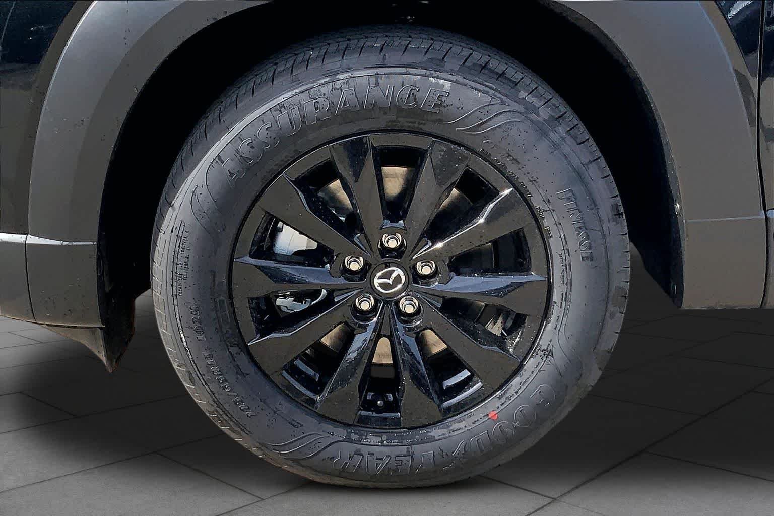 New 2026 Jet Black Mica Mazda 2.5 S Select AWD image 9