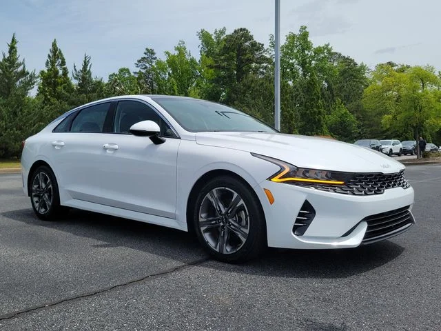 2023 Kia K5 EX - Photo 3