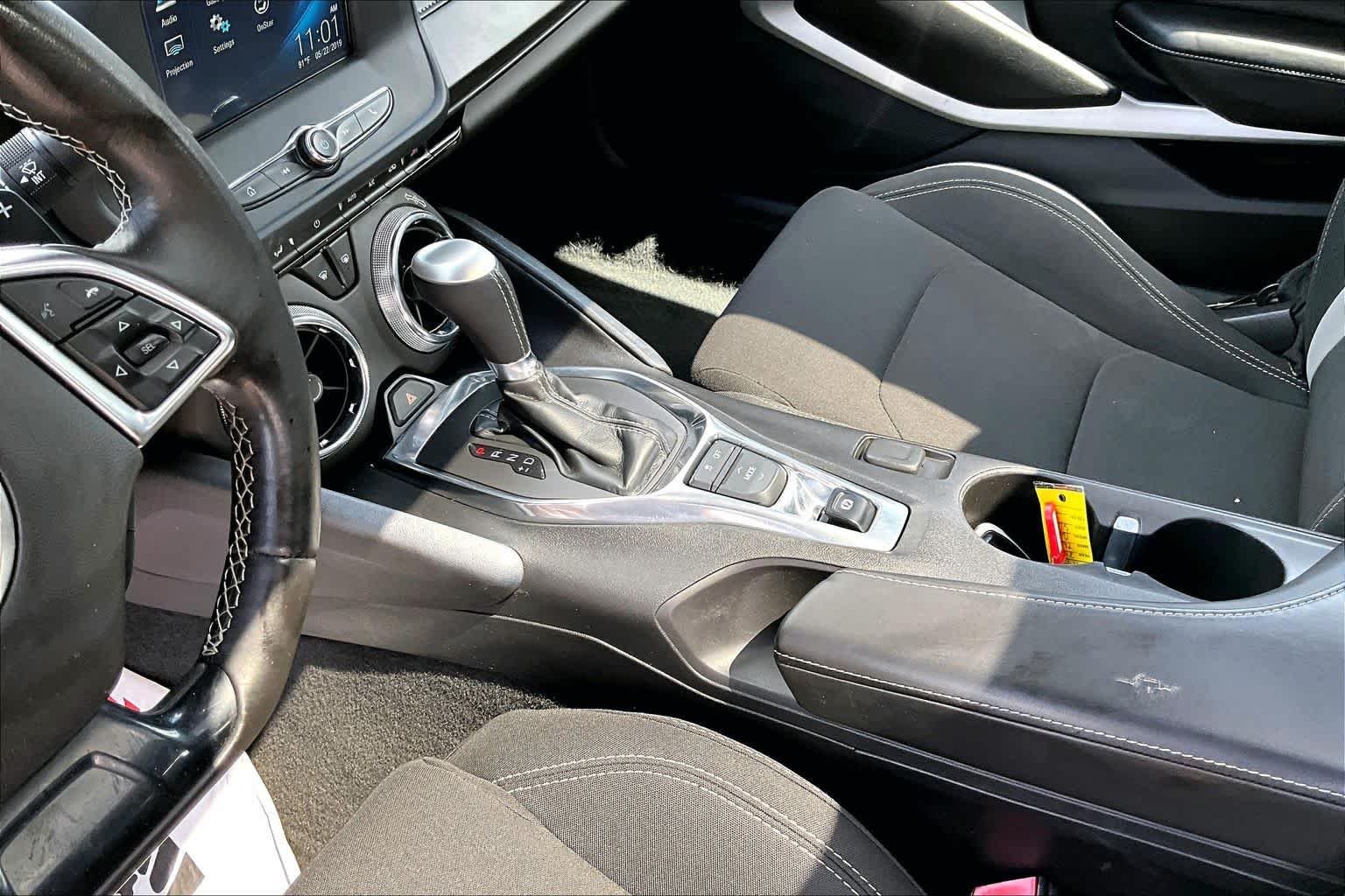 Used 2018 Silver Ice Metallic Chevrolet 1LT image 20