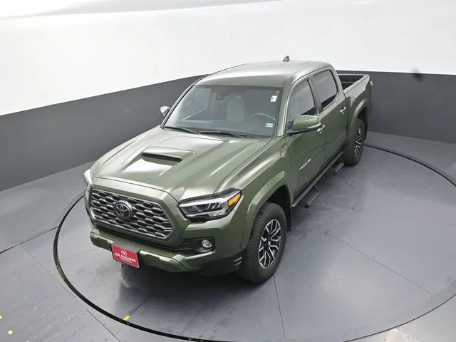 Used 2022 Green Toyota TRD Sport image 25