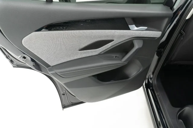 2026 Volkswagen Tiguan S - Photo 18