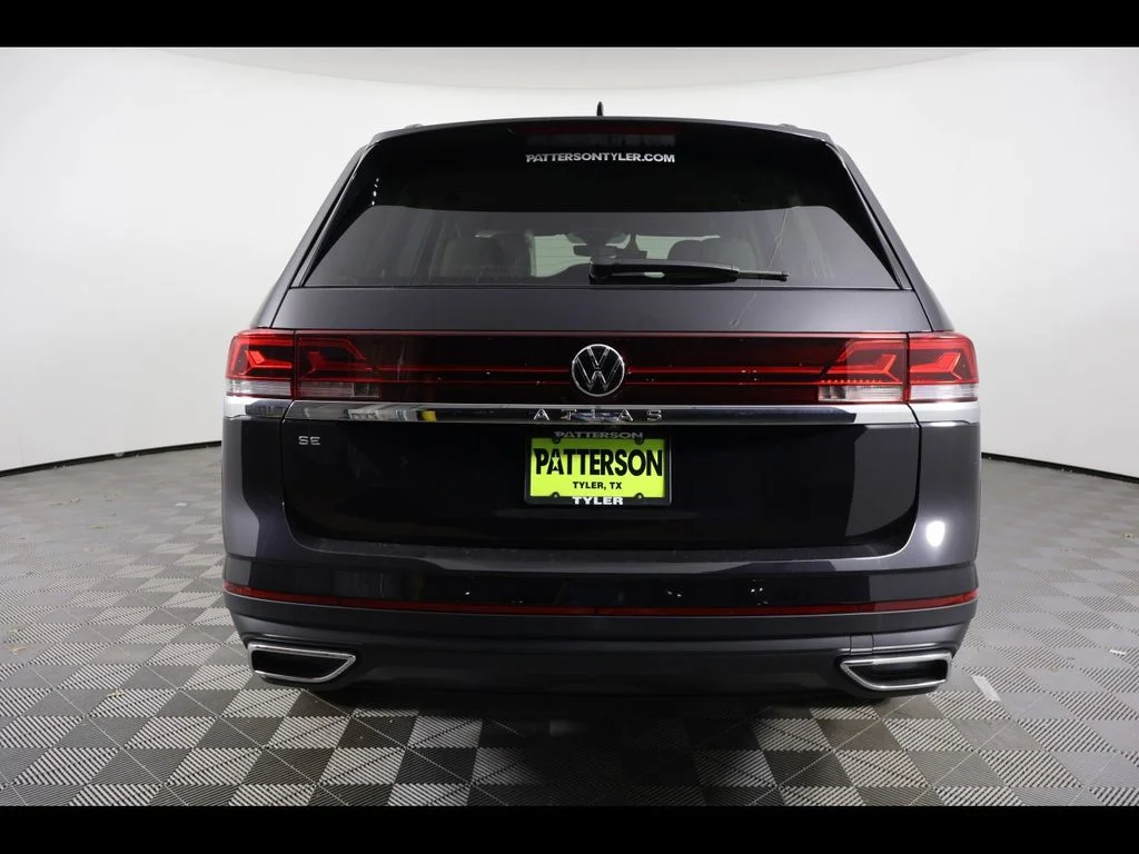 New 2026 Black Volkswagen 2.0T SE image 5