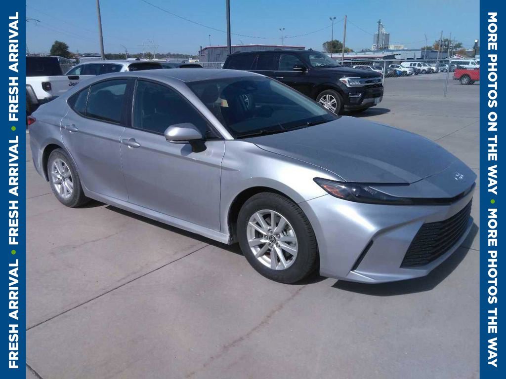 Used 2025 Silver Toyota LE image 1