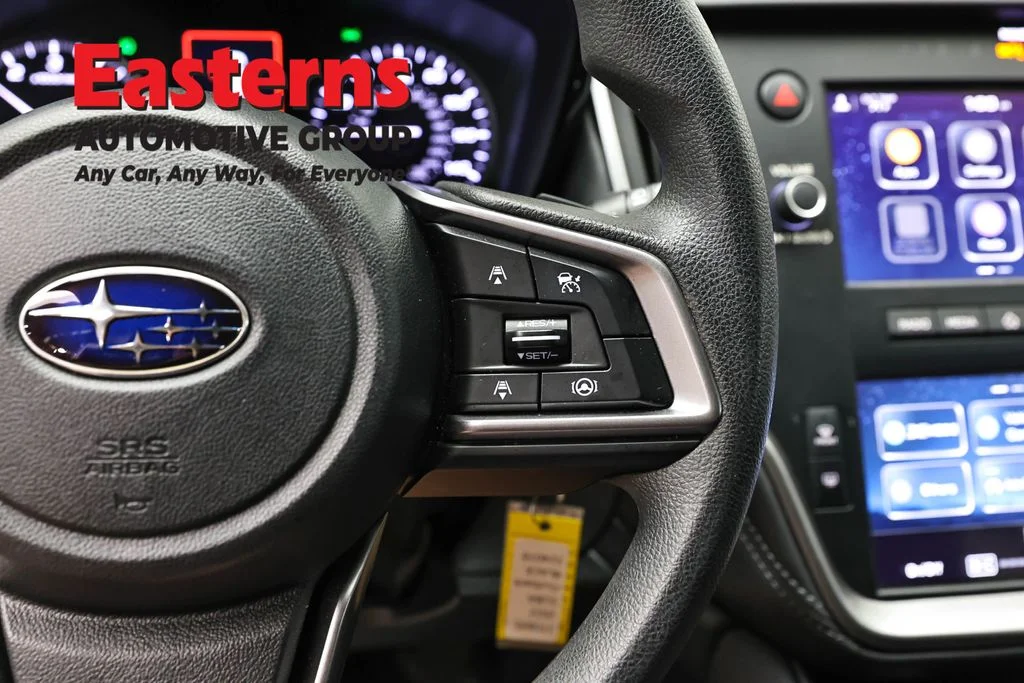 Used 2022 Black Subaru 2.5i image 15