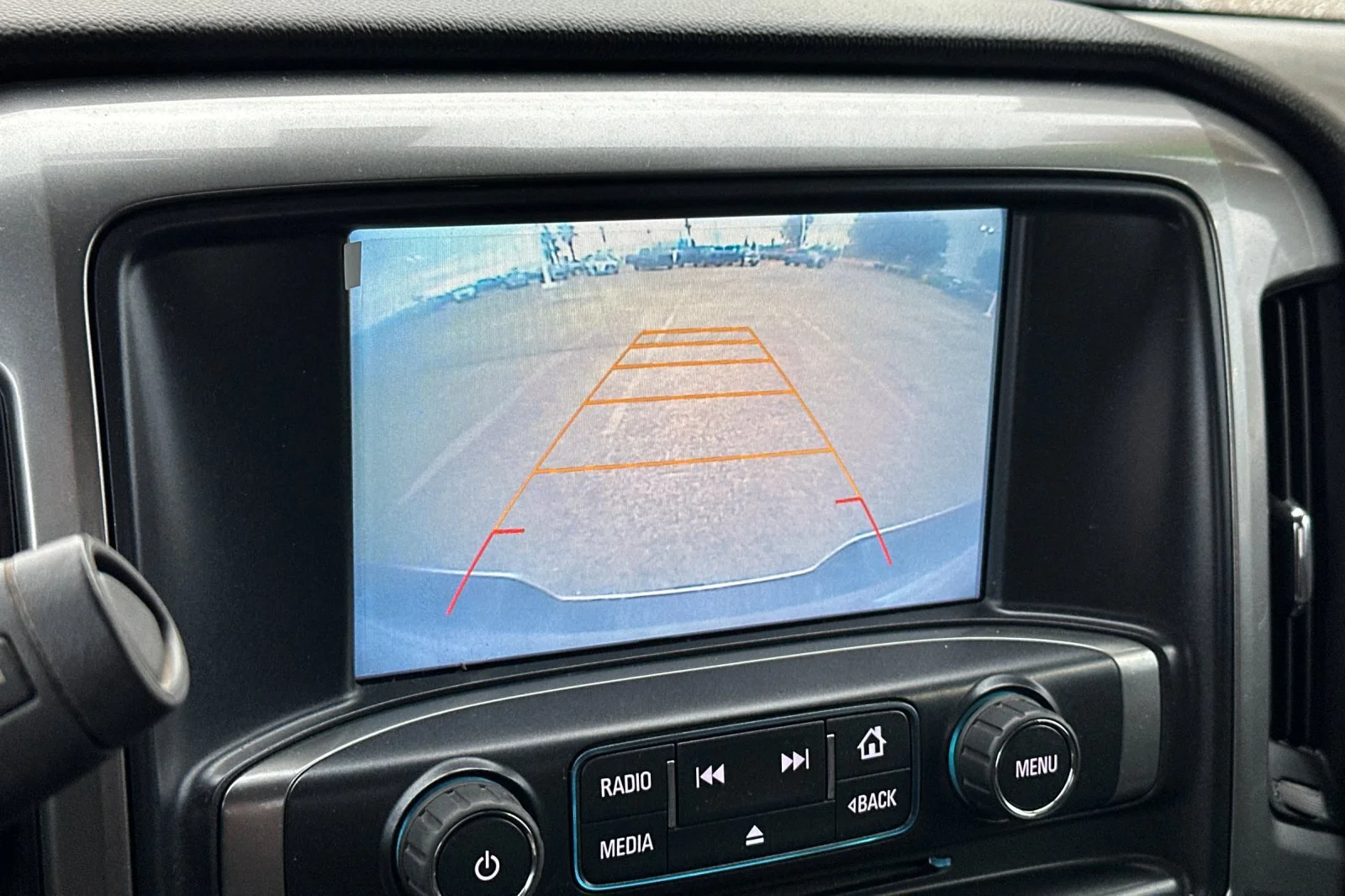 Used 2017 IRIDESCENT PEARL TRICOAT Chevrolet LT image 19