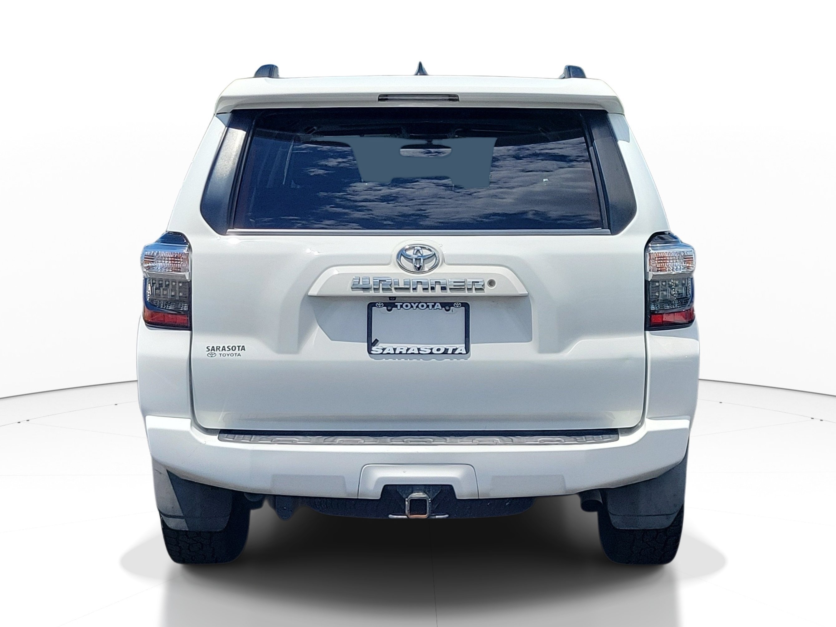 Used 2019 Super White Toyota SR5 Premium image 4